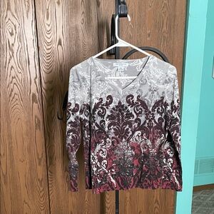 Liz Claiborne Elegant Gray and Burgundy Long Sleeve Top